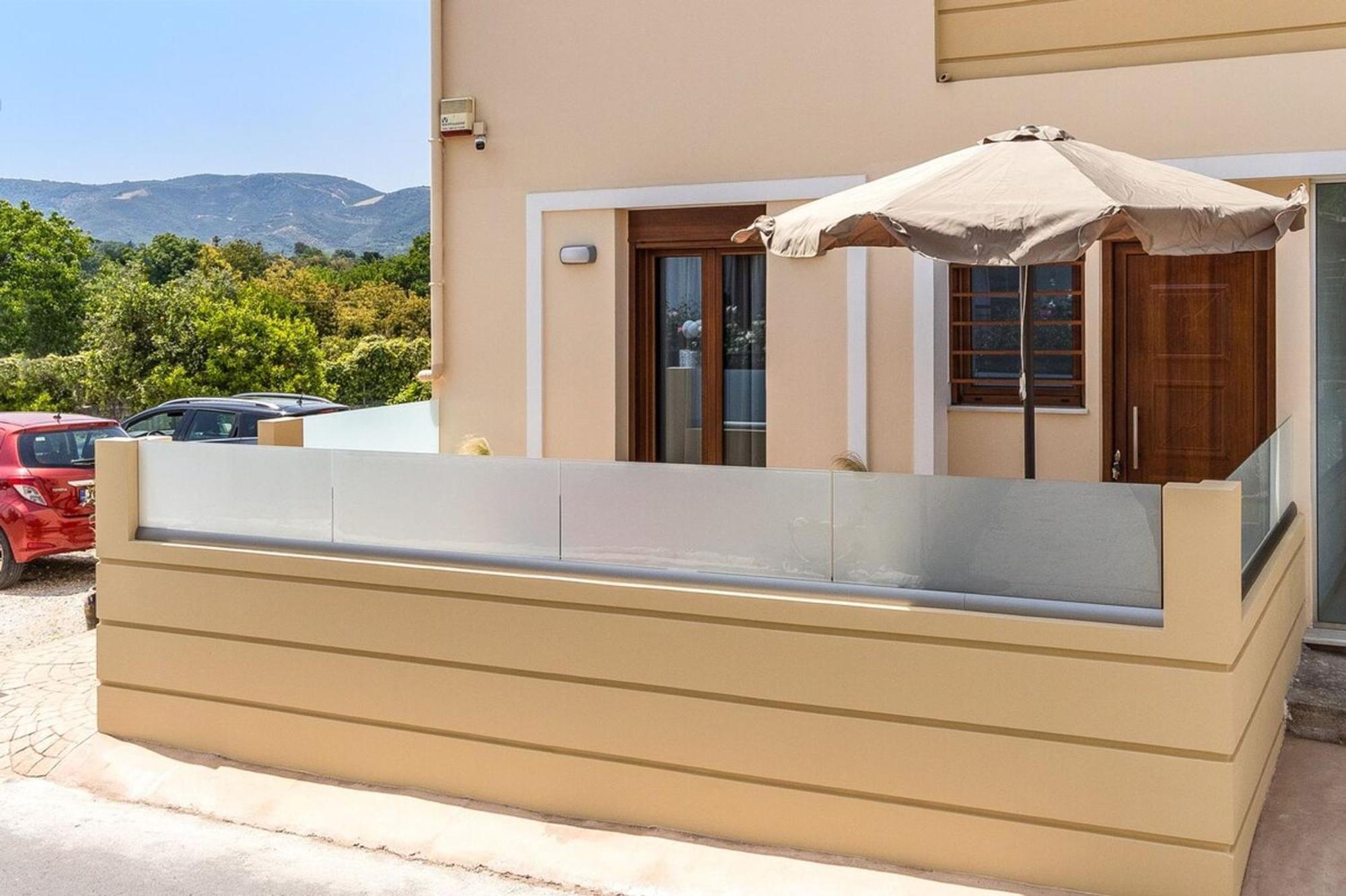 Luxury Katsoulakis Apartments In Countryside Alikianos Luaran gambar
